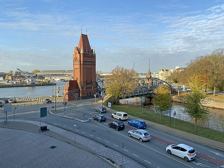 Lübeck Hubbrücke