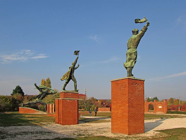 Budapest Memento Park Statuen
