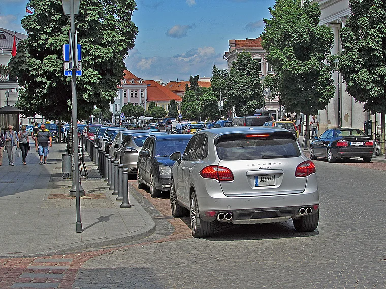 Vilnius Porsche Cayenne
