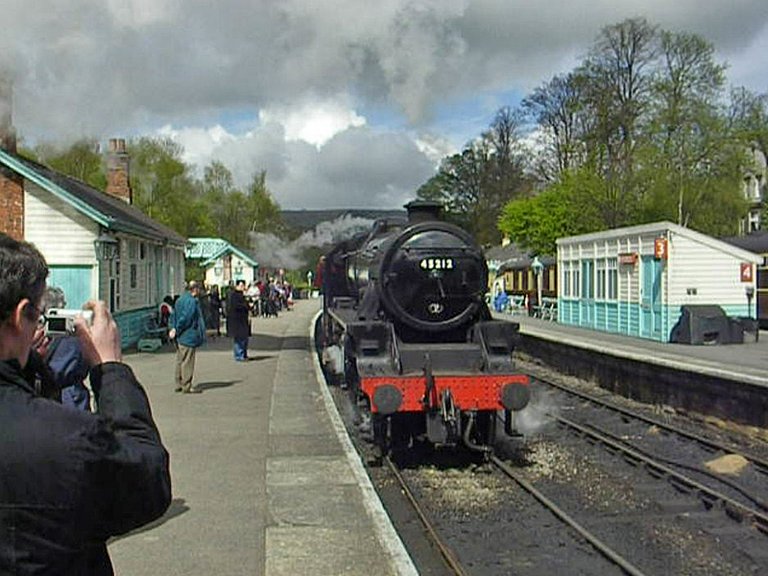 Yorkshire Grosmont Bahnhof mit Dampflok