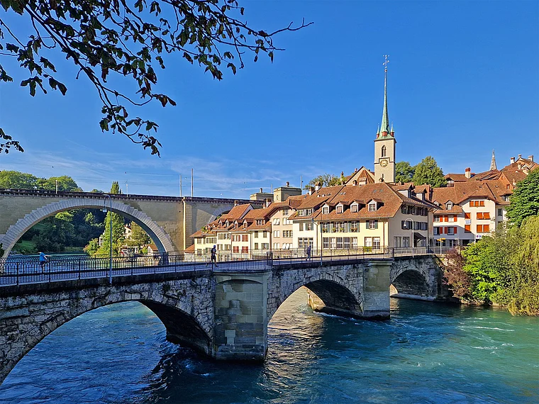 Bern Untertorbrücke Nydeggbrücke Morgenlicht