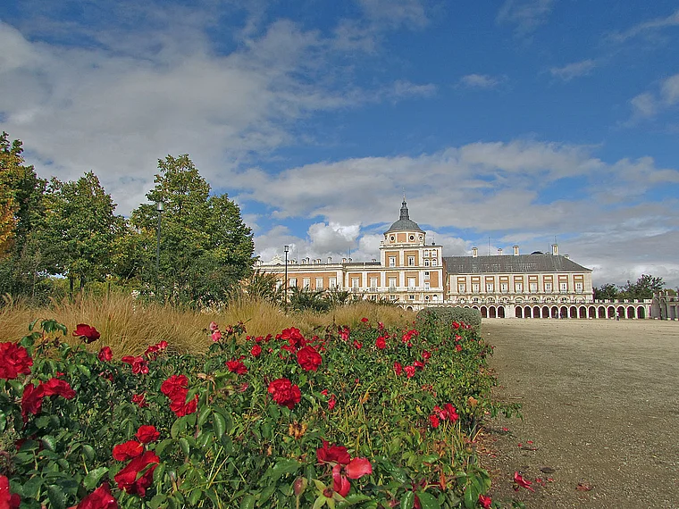 Aranjuez Palacio Real von fern