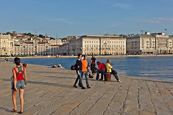 Triest Molo Audace Sommer