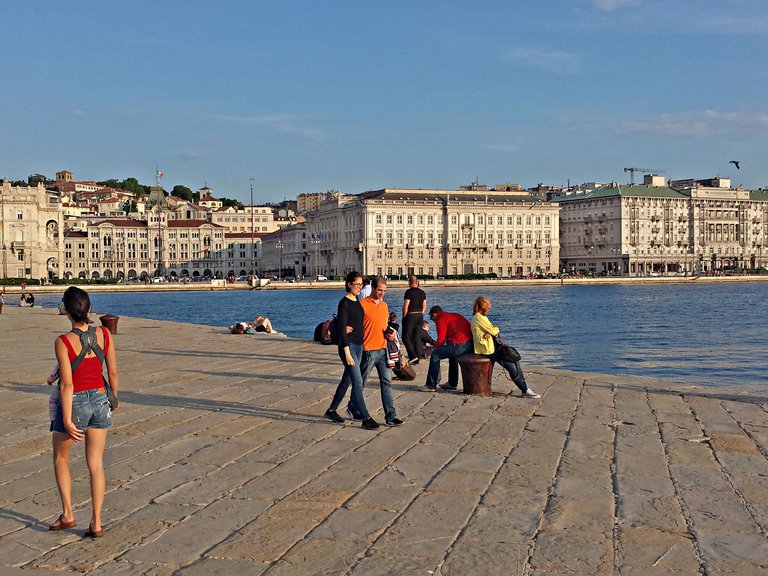 Triest Molo Audace Sommer