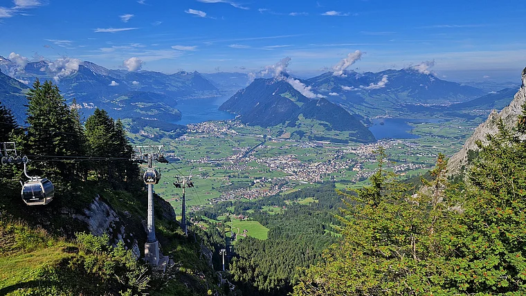 Schwyz Rotenfluebahn Bergstation Ausblick