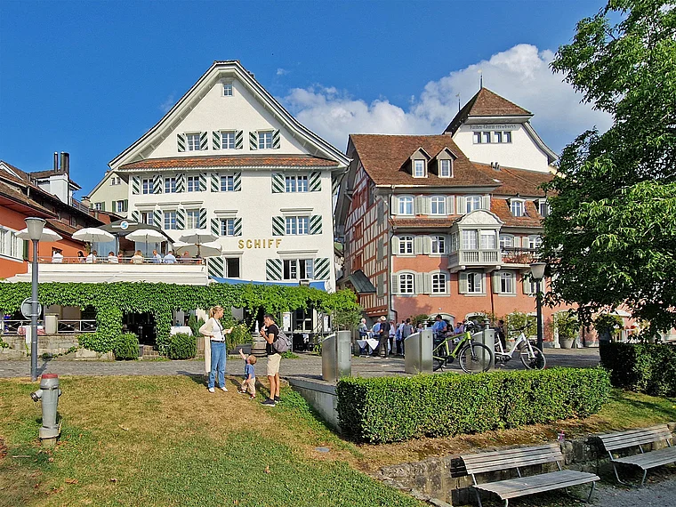 Zug Schweiz Seestraße
