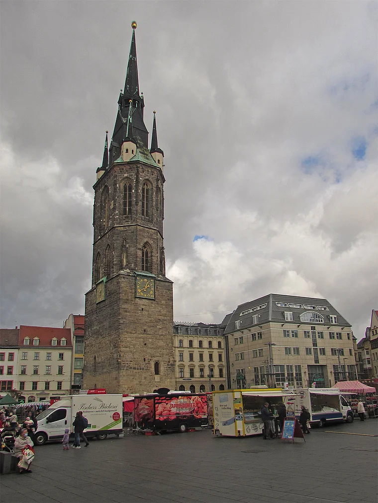 Halle Roter Turm