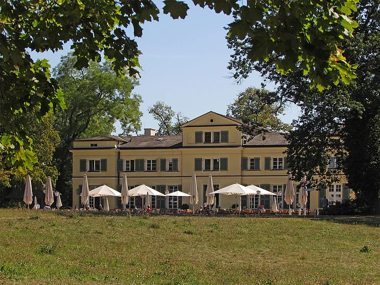 Aschaffenburg Park Schönbusch Biergarten