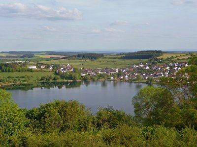 Vulkaneifel Schalkenmehrener Maar Frühling