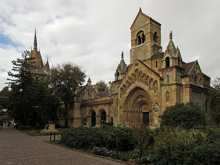 Budapest Vajdahunyad Kapelle