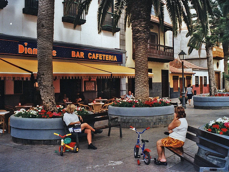 Teneriffa Puerto de la Cruz Straßencafe