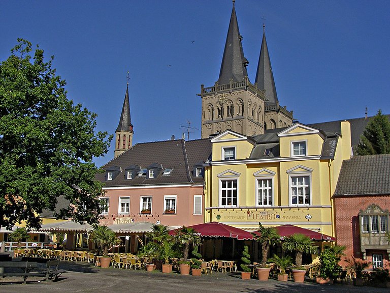 Xanten Marktplatz Dom