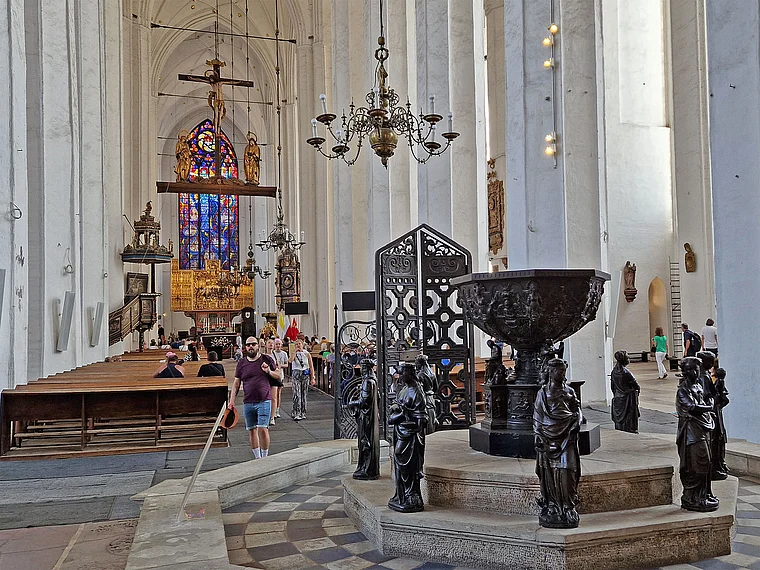 Danzig Marienkirche innen
