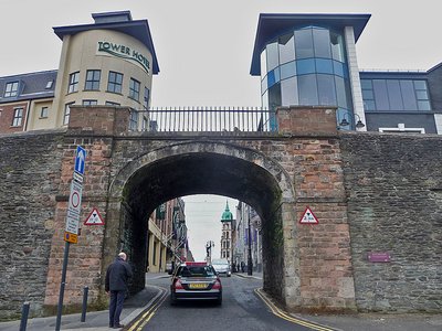 Nordirland Londonderry Stadttor