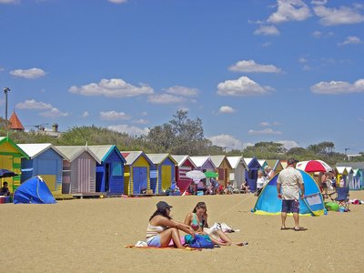 Melbourne St. Kilda Strand mit Umkleidekabinen