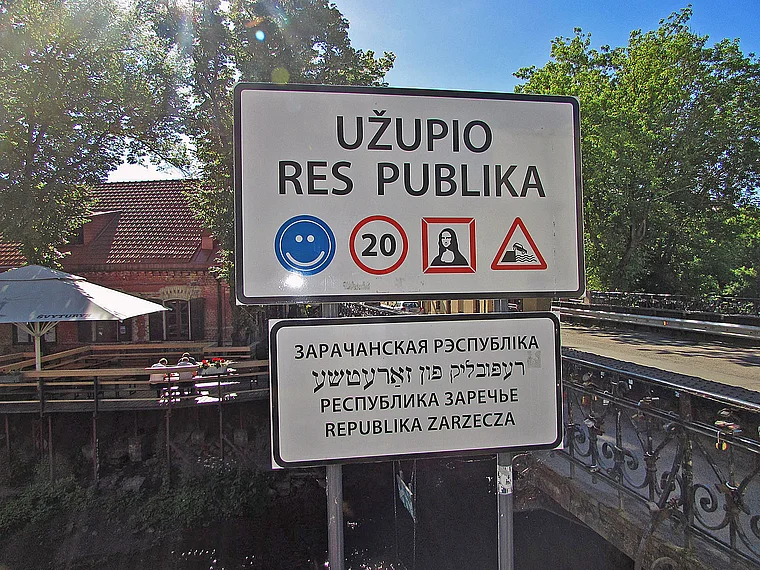 Vilnius Hinweisschild Uzupis