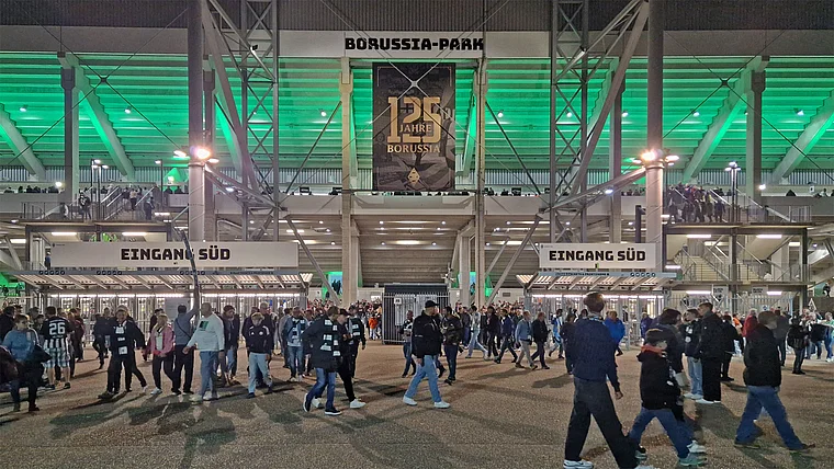 Mönchengladbach Stadion außen