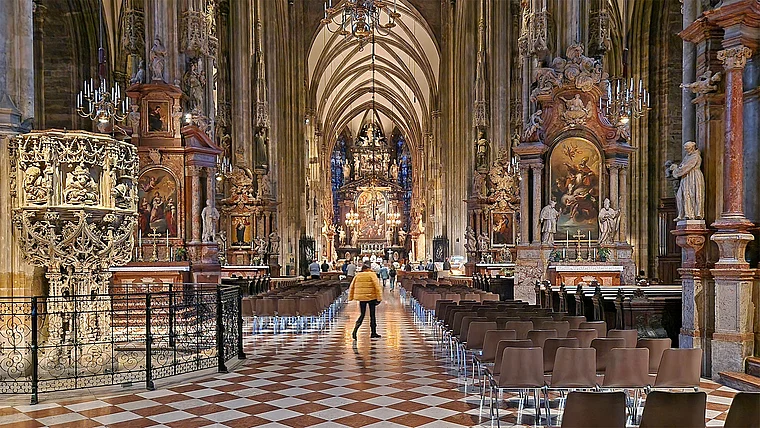 Wien Stephansdom innen
