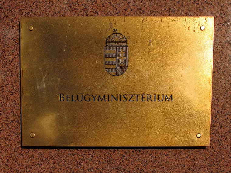 Budapest Schild Innenministerium