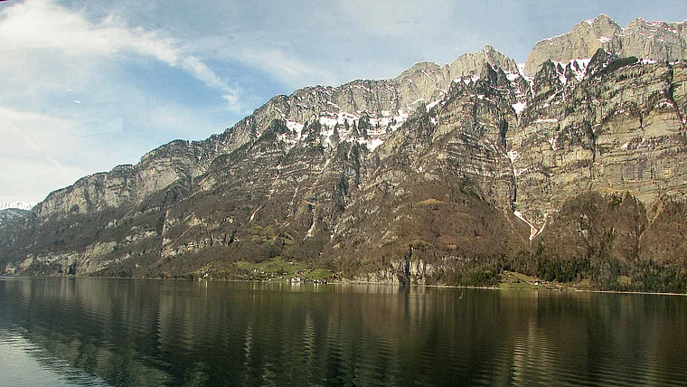 Quinten Walensee von fern