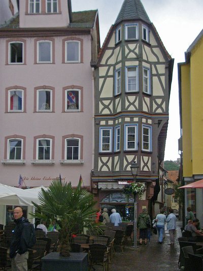 Wertheim Marktplatz Schmales Haus