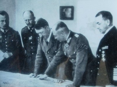 Danzig Westerplatte Foto mit Hitler