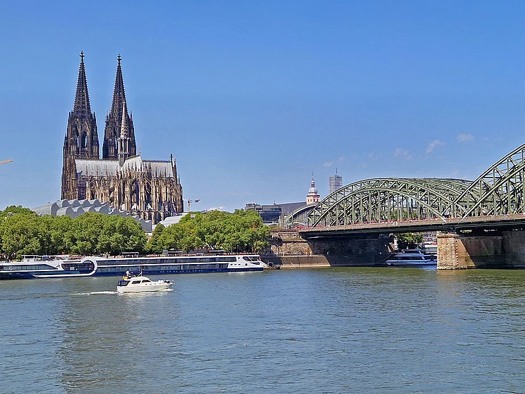 Köln Rheinbrücke Dom