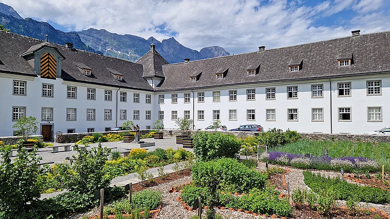 Engelberg Schweiz Kloster Kräutergarten