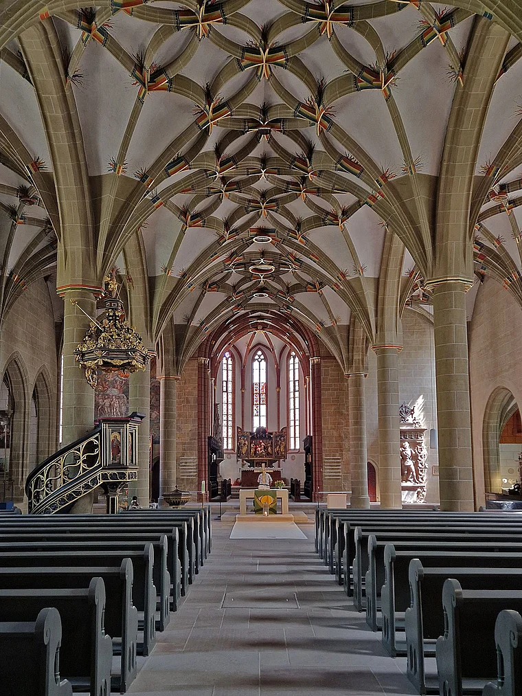 Bad Wimpfen Stadtkirche innen