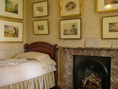 Lake District Coniston Water Brantwood House Schlafzimmer