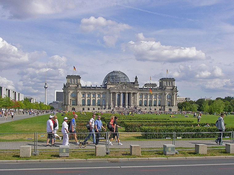 Berlin Platz der Republik Reichstag