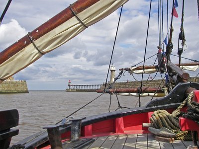Yorkshire Whitby Endeavour Nachbau an Bord