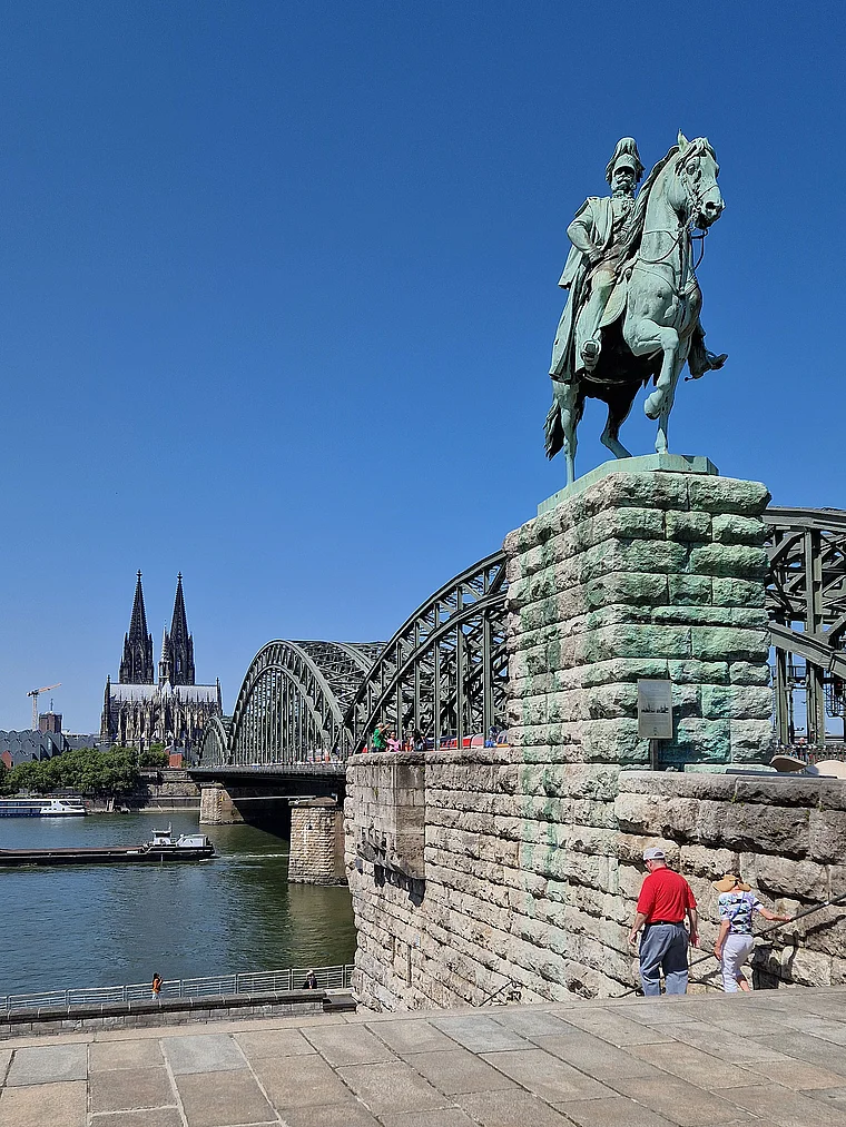 Köln Deutz Kaiser-Wilhelm-Denkmal Rheinufer