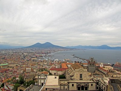 Neapel Castel Sant'Elmo Aussicht auf Vesuv