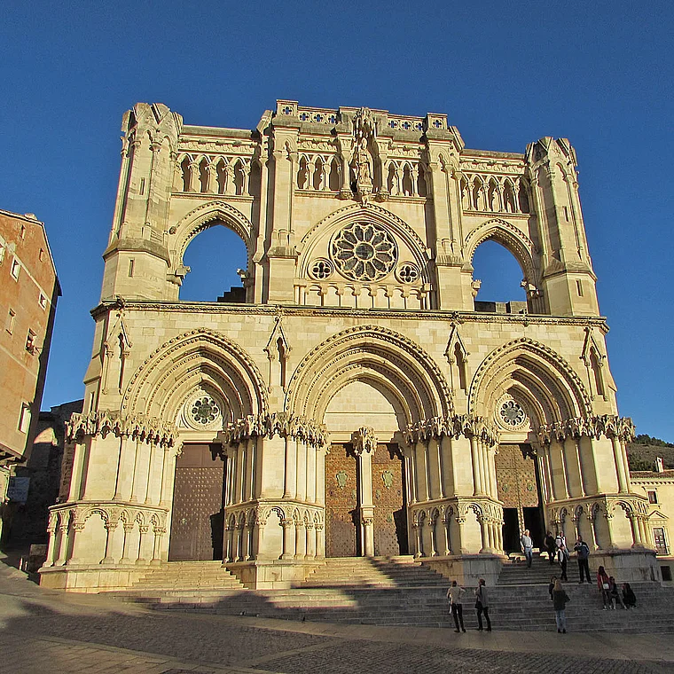 Cuenca Kathedrale außen