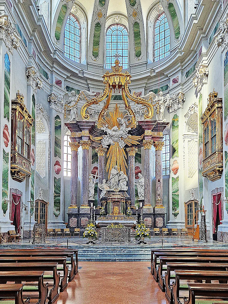 Mannheim Jesuitenkirche Altarraum