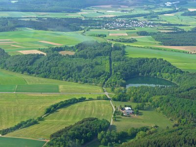 Vulkaneifel Rundflug Holzmaar aus der Luft