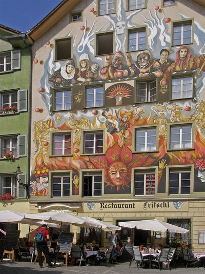 Luzern Fritschi Haus Fassade