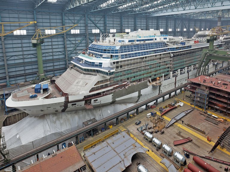 Papenburg Meyer Werft Montagehalle Totale