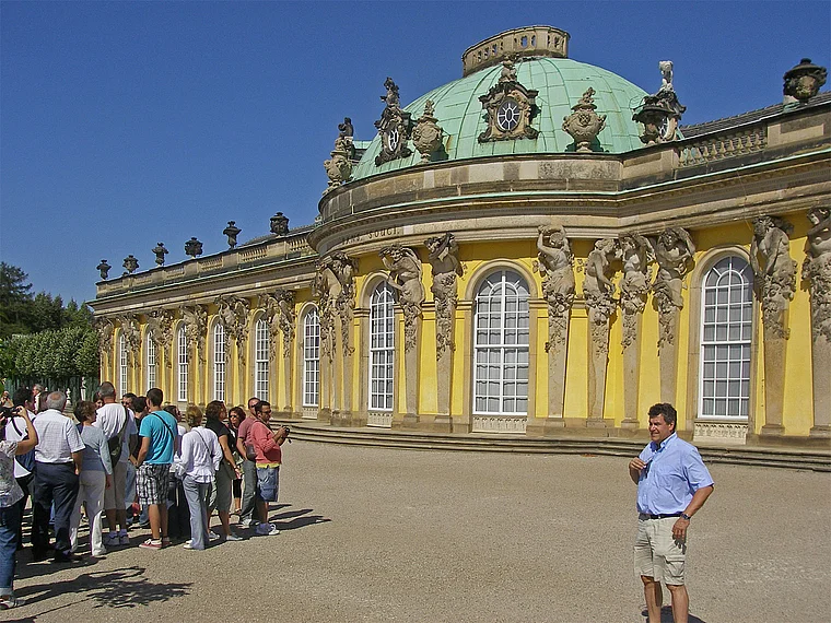 Potsdam Schloss Sanssouci nah