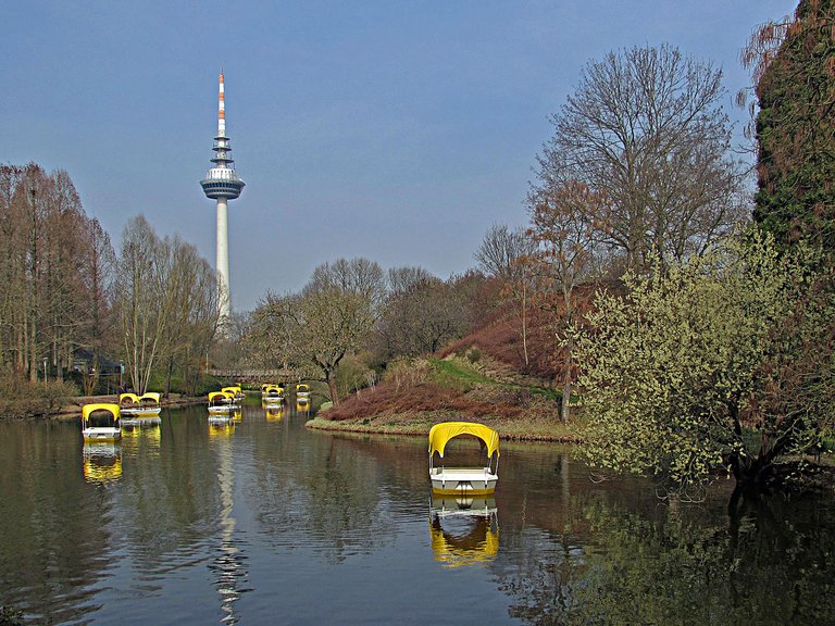 Mannheim Luisenpark Tretboote
