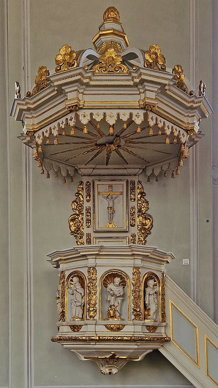 Saarbrücken Basilika St. Johann Kanzel