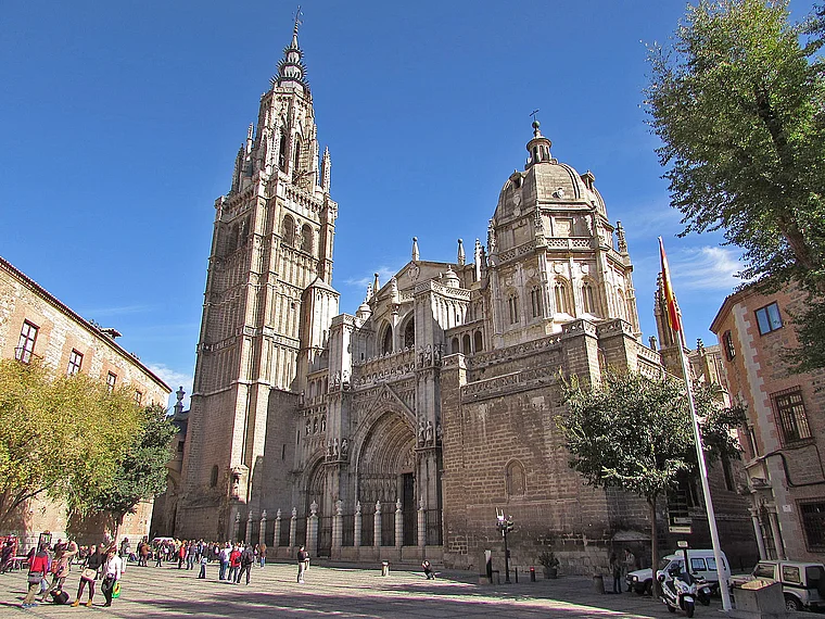 Toledo Kathedrale außen