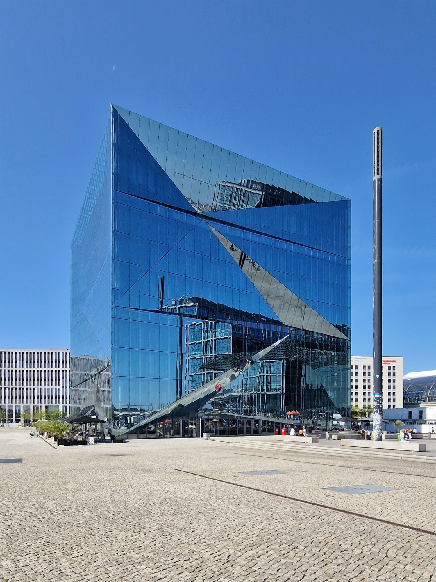 Berlin Cube