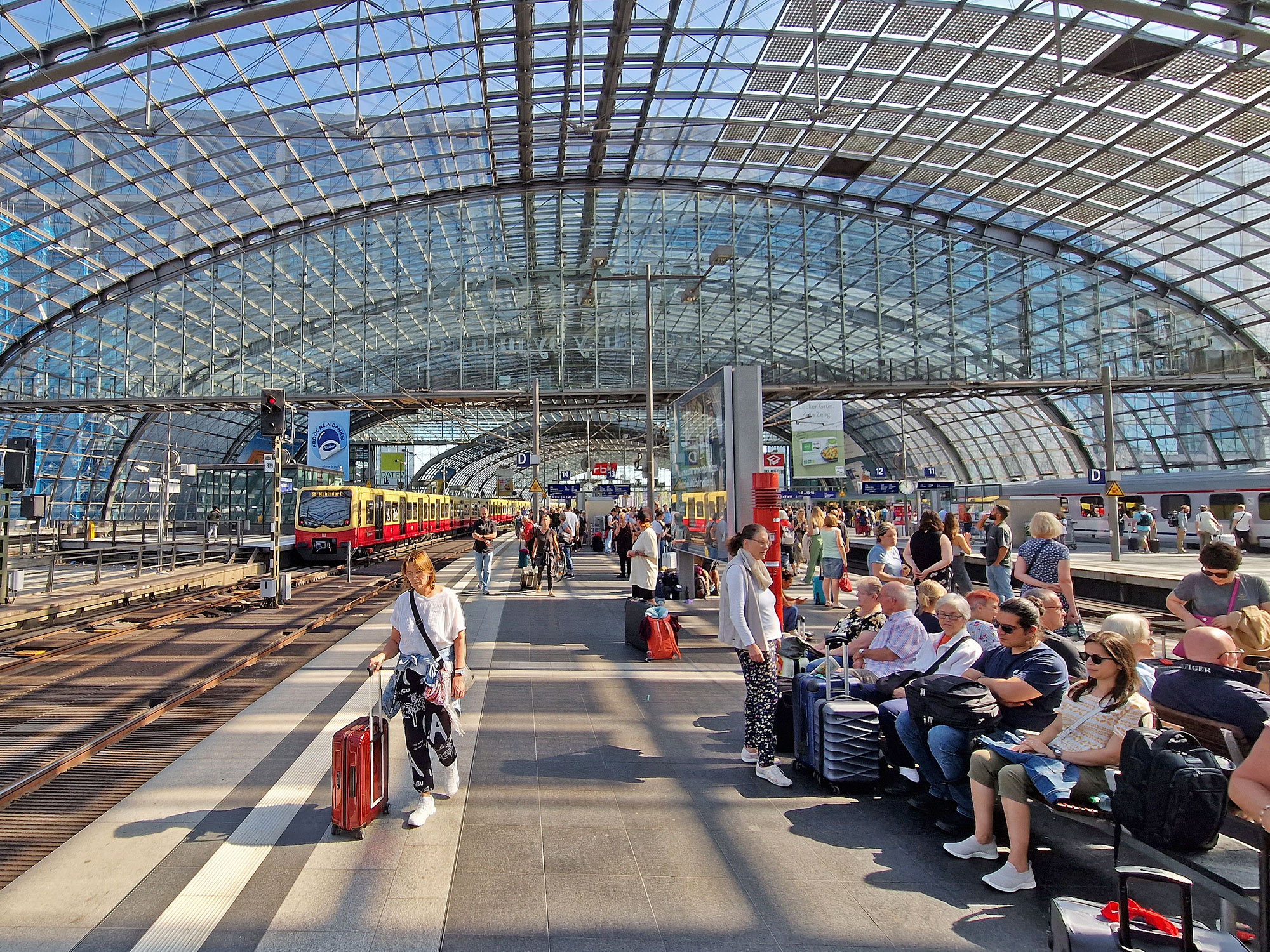 Berlin Hauptbahnhof innen