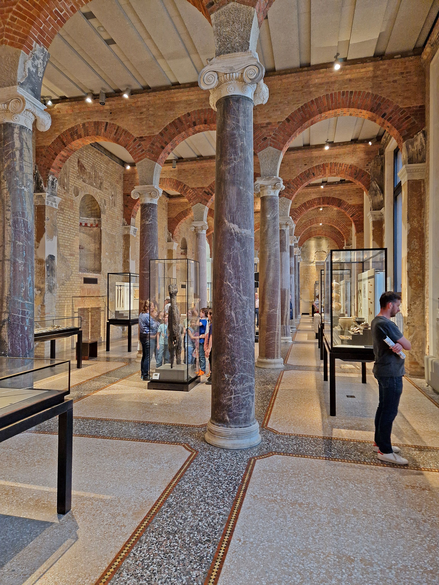 Berlin Neues Museum Innenaufnahme