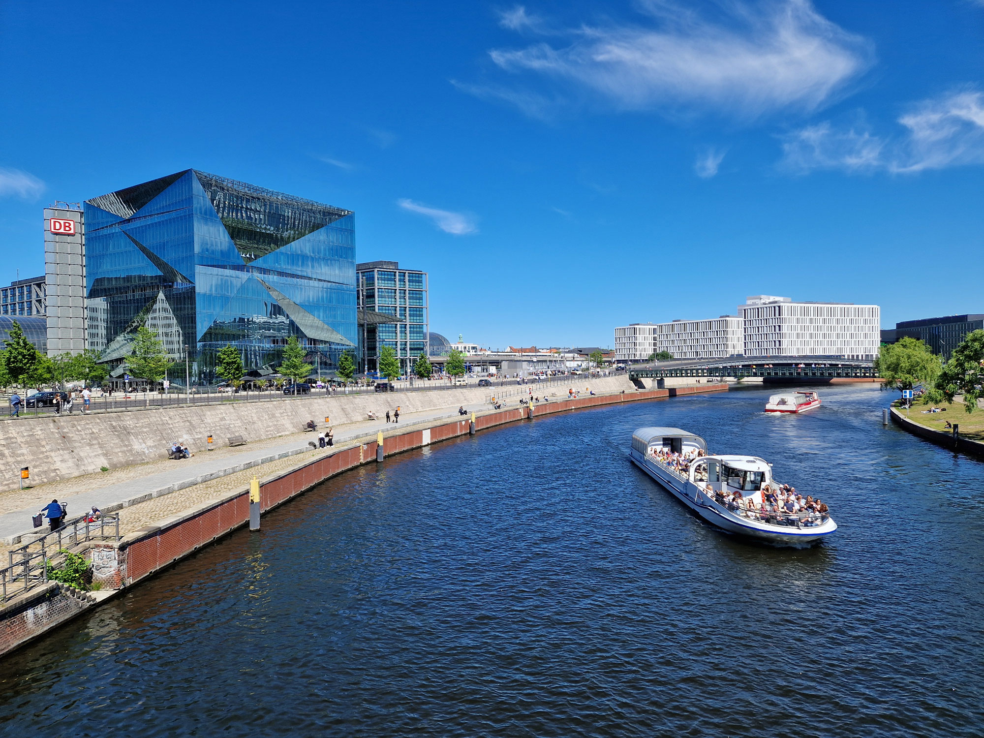 Berlin Cube und Spree