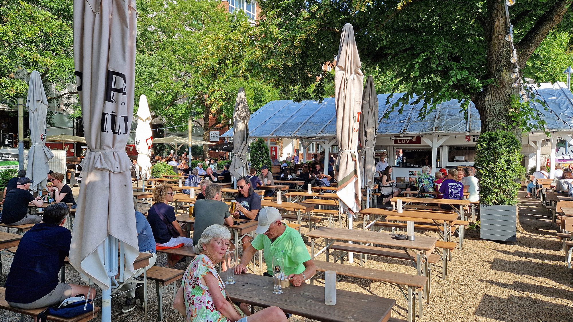 Bremen Biergarten Weserpromenade