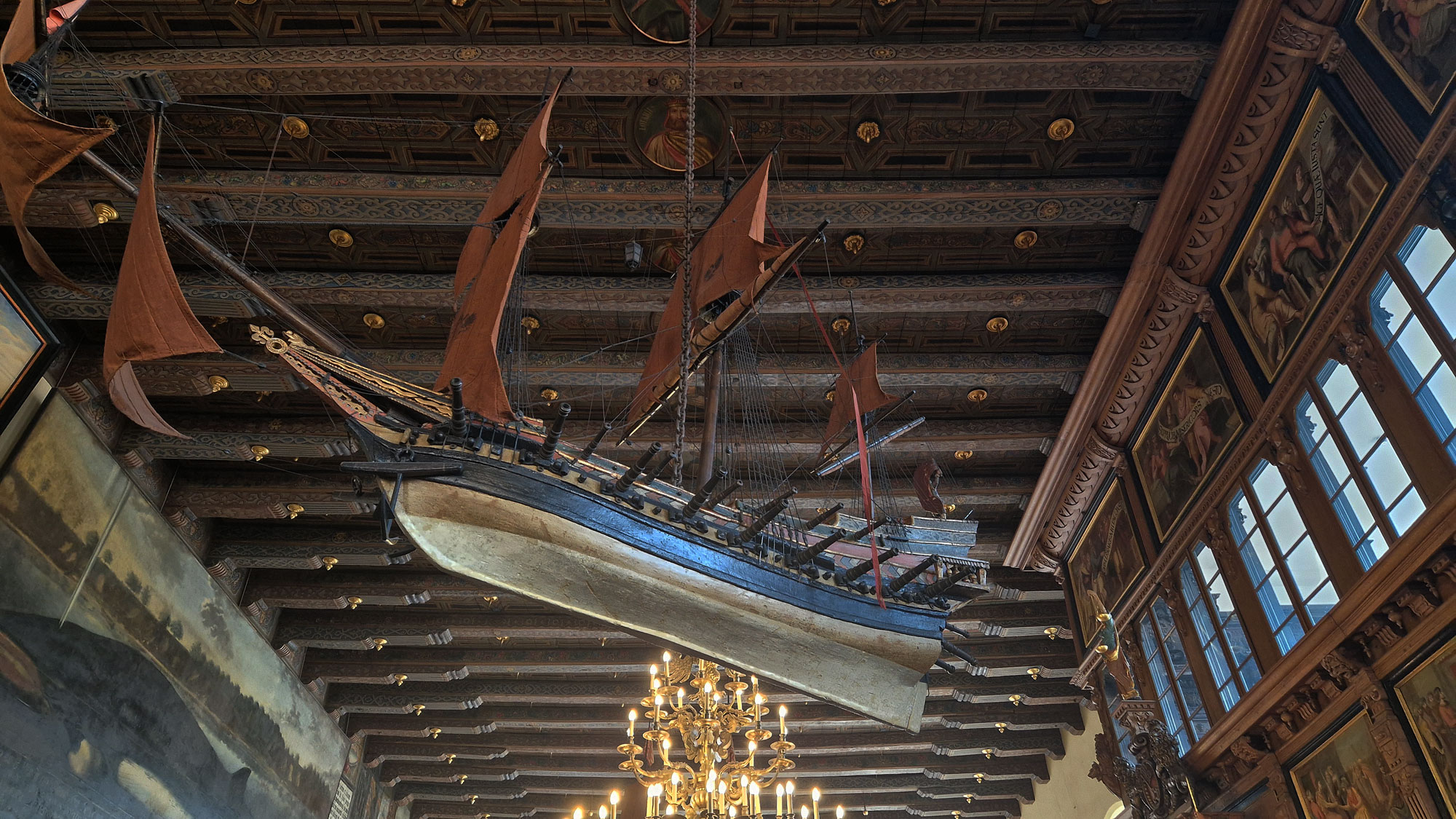 Bremen Rathaus Festsaal Schiffsmodell