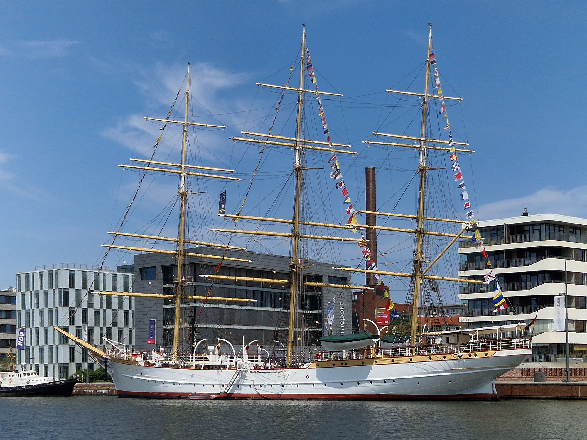 Bremerhaven Neuer Hafen Segelschulschiff Deutschland